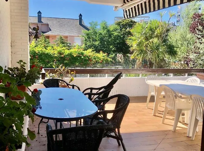 Hébergement de vacances Casamar Al Lado De La Playa Con Piscina Privada, Jardin Y Barbacoa, Fronton, 6 Laredo