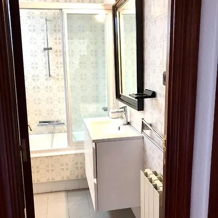 Casamar Al Lado De La Playa Con Piscina Privada, Jardin Y Barbacoa, Fronton, 6 Nyaraló Laredo